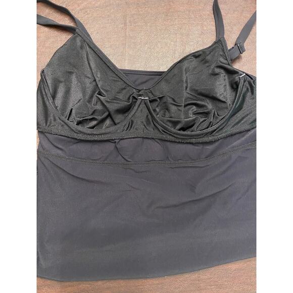 Coco Reef 34DD Black Tankini Top Embroidered Sequin Blue Floral Adjustable Strap - Picture 8 of 9